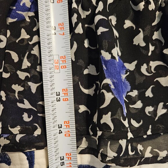 BCBGeneration Dress size XL Color Fallen petals - Picture 15 of 15